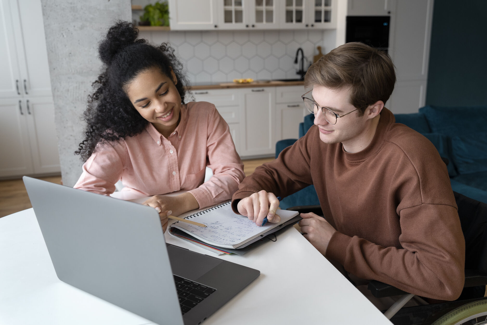 Online course helping students learn the National Portion of the Real Estate Exam