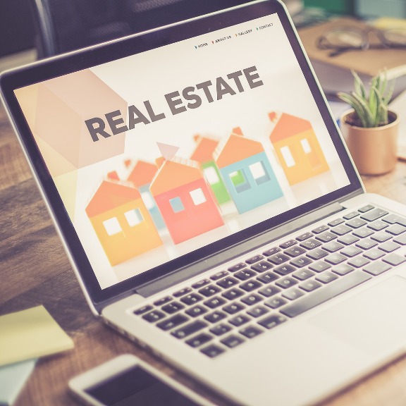 build a career with online real estate courses