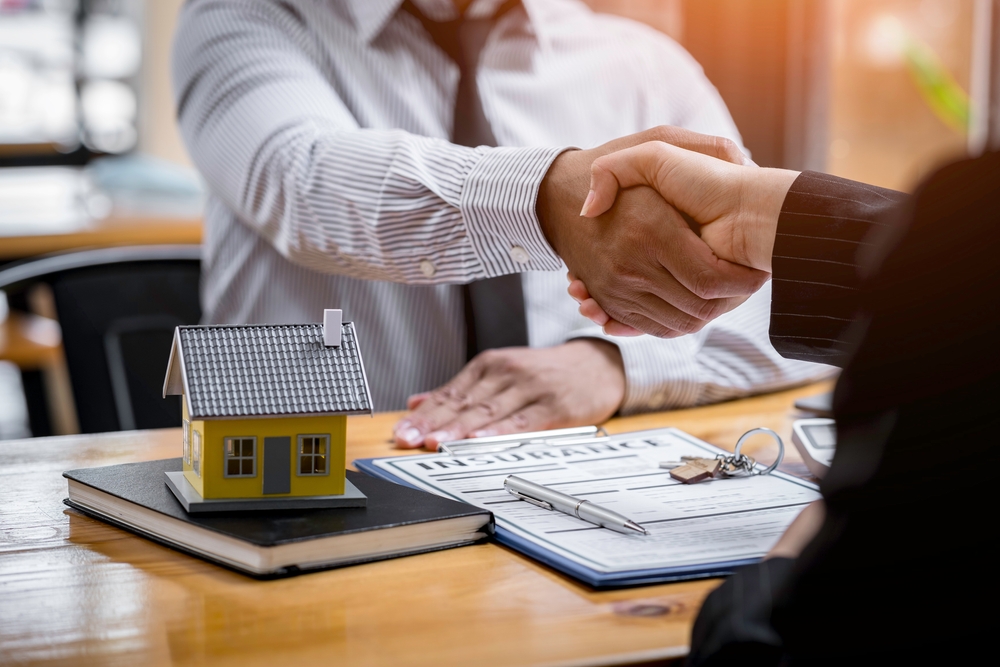 Broker in the Real Estate Industry in California