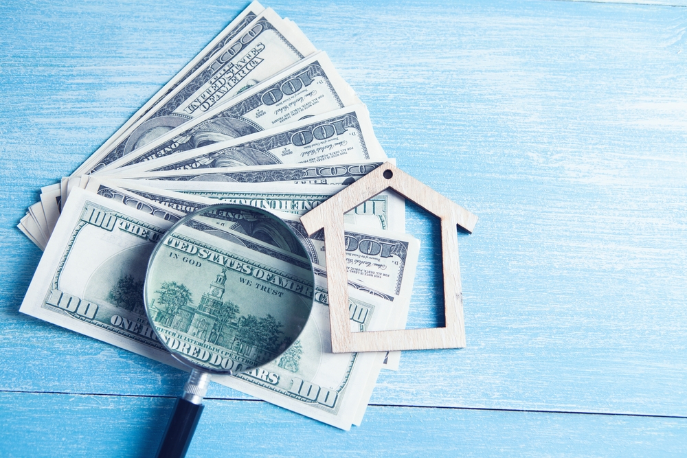 Wondering How To Become a Licensed Real Estate Agent in California? Read This Guide To Get Started